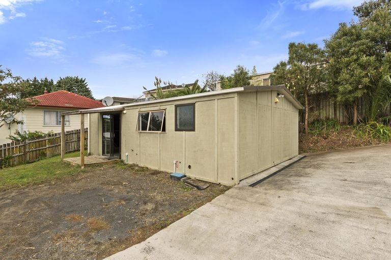 Photo of property in 50 Alabaster Drive, Papatoetoe, Auckland, 2025