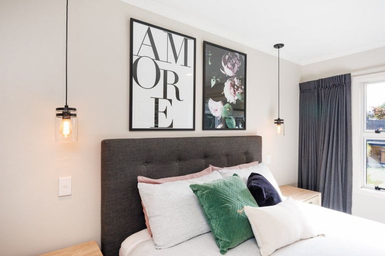 Photo of property in 9 Lorenzo Place, Kelvin Grove, Palmerston North, 4414