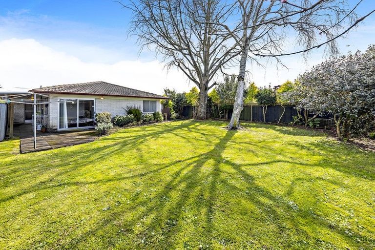 Photo of property in 2/66 Huia Road, Papatoetoe, Auckland, 2025