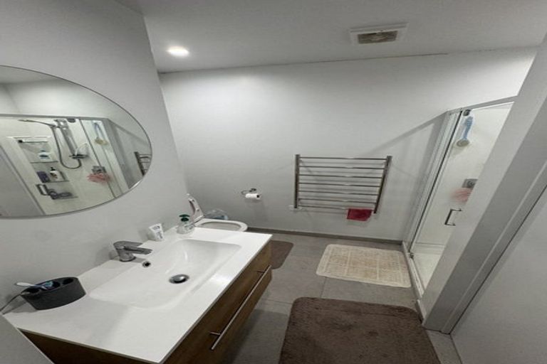 Photo of property in 2/44 Antigua Street, Addington, Christchurch, 8024