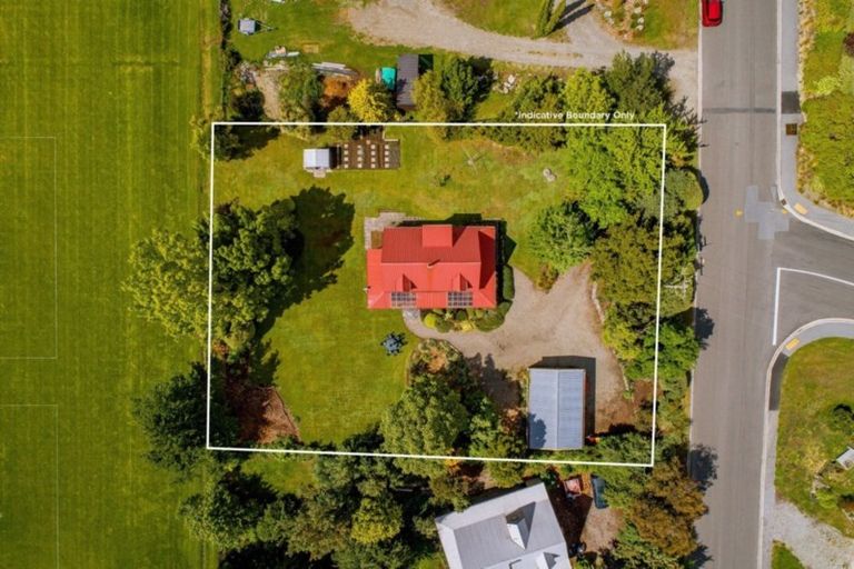 Photo of property in 101 Totara Terrace, Wanaka, 9305