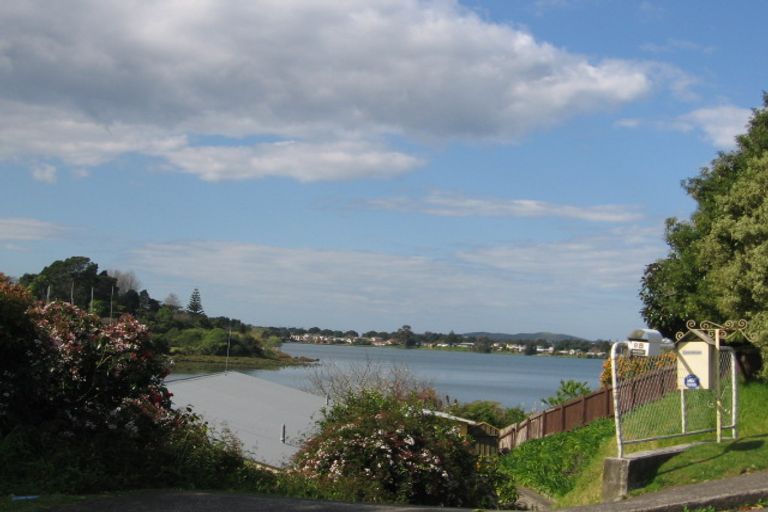 Photo of property in 8a Lloyd Street, Parkvale, Tauranga, 3112