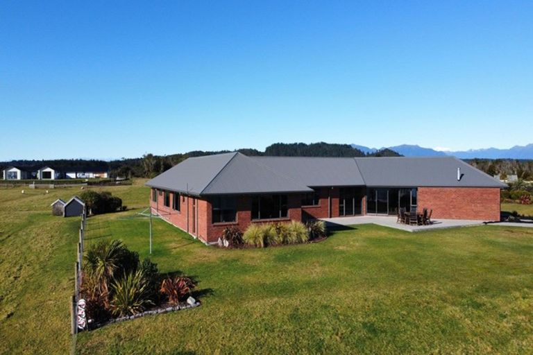 Photo of property in 109c Hanmer Terrace, Rutherglen, Greymouth, 7805