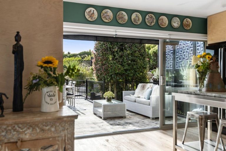 Photo of property in 205 Takahoa Drive, Kaiwaka, 0573