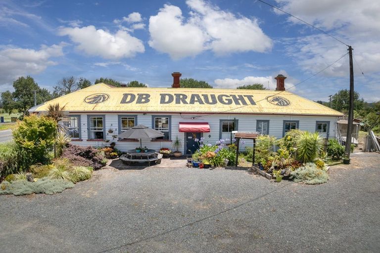 Photo of property in 3090 State Highway 14, Tangiteroria, 0381