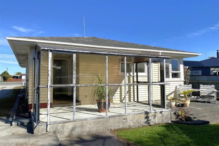 Photo of property in 222 Park Street, Hokitika, 7810