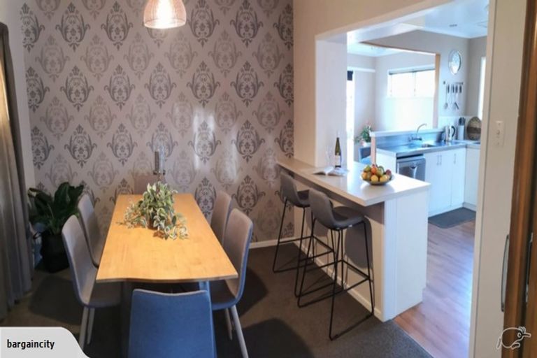 Photo of property in 9 Leslie Avenue, Cloverlea, Palmerston North, 4412