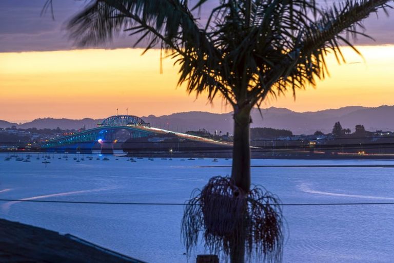 Photo of property in 73 Jutland Road, Hauraki, Auckland, 0622