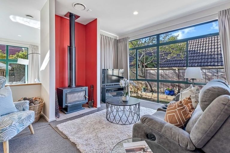 Photo of property in 14 Sophora Way, Albany, Auckland, 0632