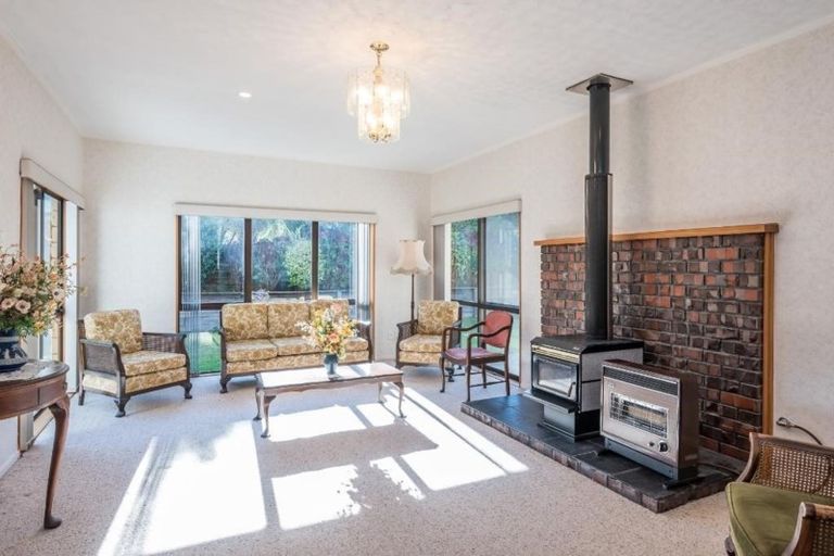 Photo of property in 15 Cedar Drive, Paraparaumu Beach, Paraparaumu, 5032