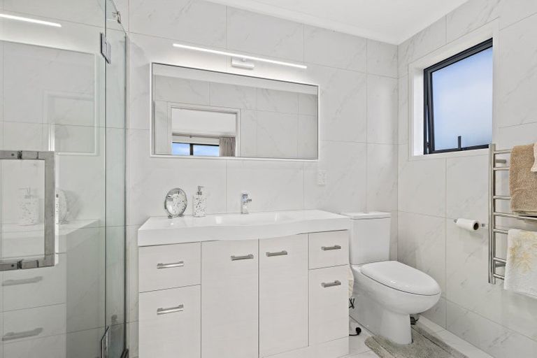 Photo of property in 21 Washington Avenue, Snells Beach, 0920