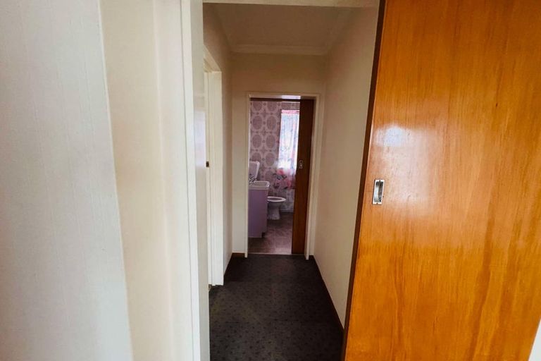 Photo of property in 10 Kiwi Court, Roslyn, Palmerston North, 4414