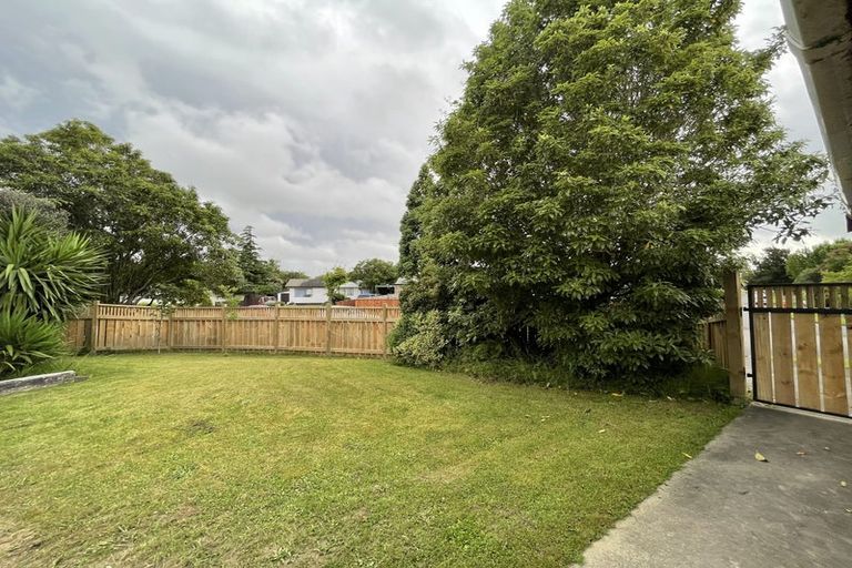 Photo of property in 1 Grant Place, Awapuni, Palmerston North, 4412