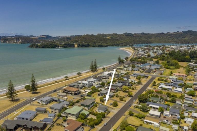 Photo of property in 17a Mercury Street, Whitianga, 3510