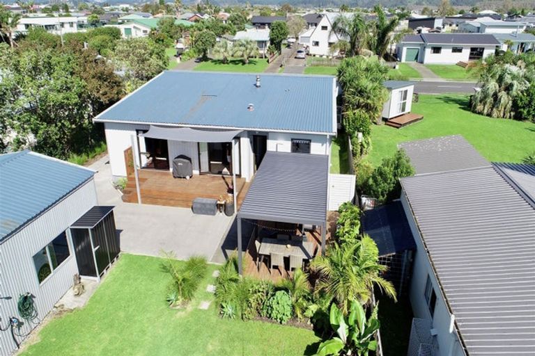 Photo of property in 107 Cook Drive, Whitianga, 3510