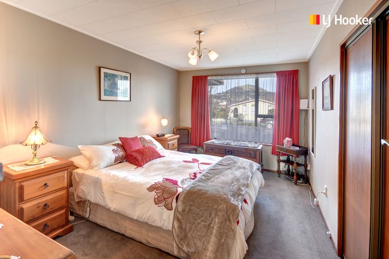 Photo of property in 15 Wickliffe Street, Mosgiel, 9024