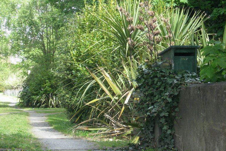 Photo of property in 197b High Street, Oxford, 7430