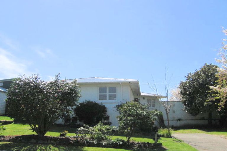 Photo of property in 14 Mahana Place, Springfield, Rotorua, 3015