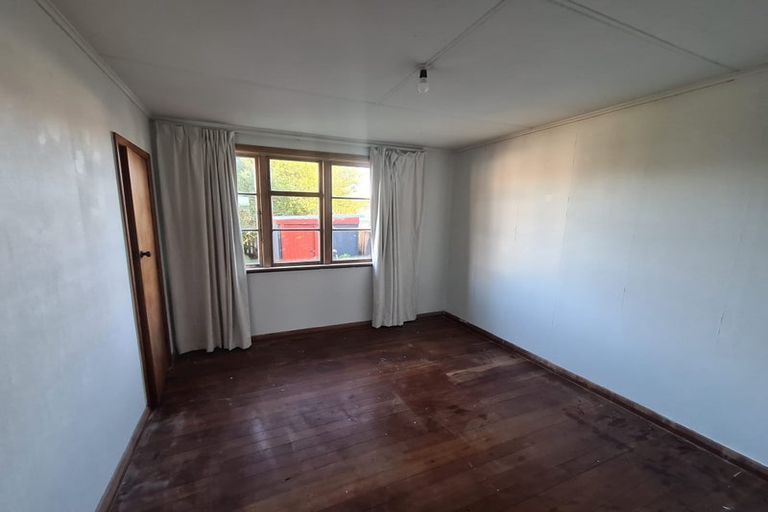 Photo of property in 19 Willis Street, Bader, Hamilton, 3206