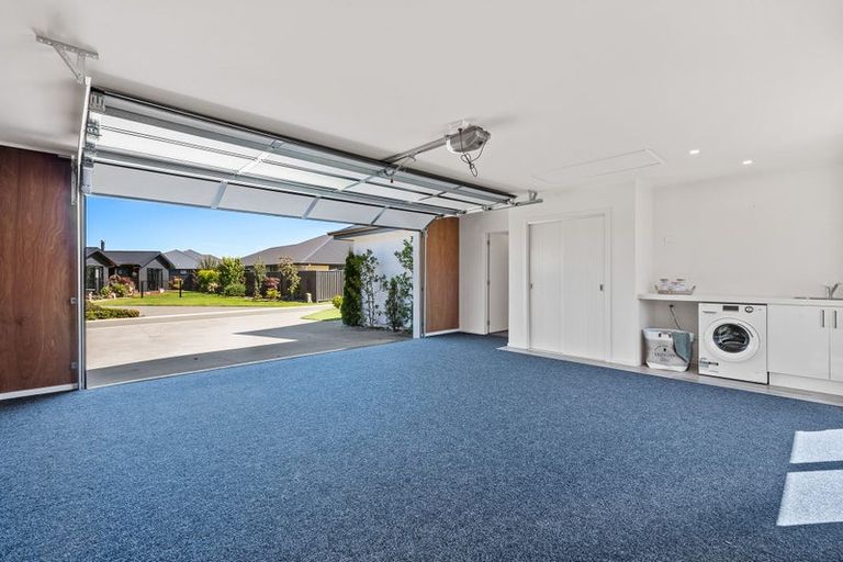 Photo of property in 12 Mellay Mews, Mosgiel, 9024