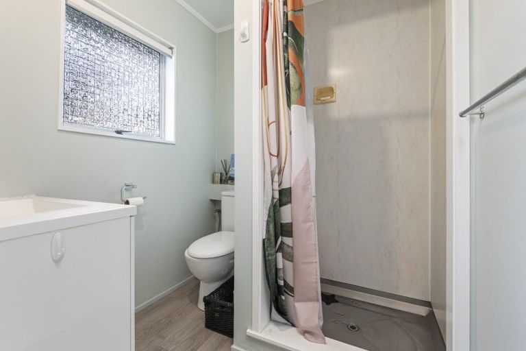 Photo of property in 12 Walker Crescent, Bulls, 4818