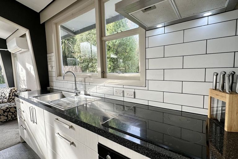 Photo of property in 15 Rakiura Parade, Otatara, Invercargill, 9879