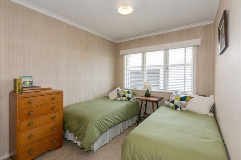 Photo of property in 3 Coverdale Street, Onekawa, Napier, 4110