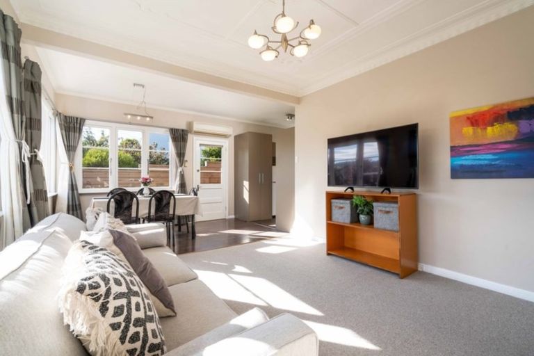 Photo of property in 115 Mornington Road, Kenmure, Dunedin, 9011
