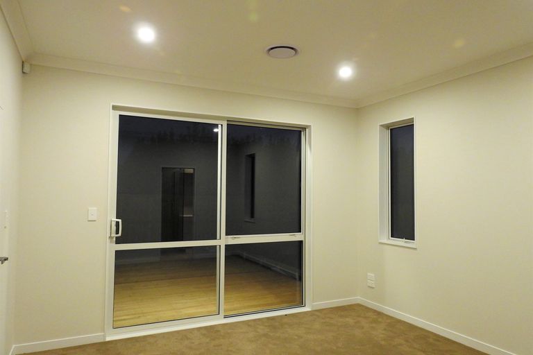 Photo of property in 54 Matua Road, Huapai, Kumeu, 0810