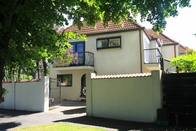 Photo of property in 1/16 Kilmarnock Street, Riccarton, Christchurch, 8011