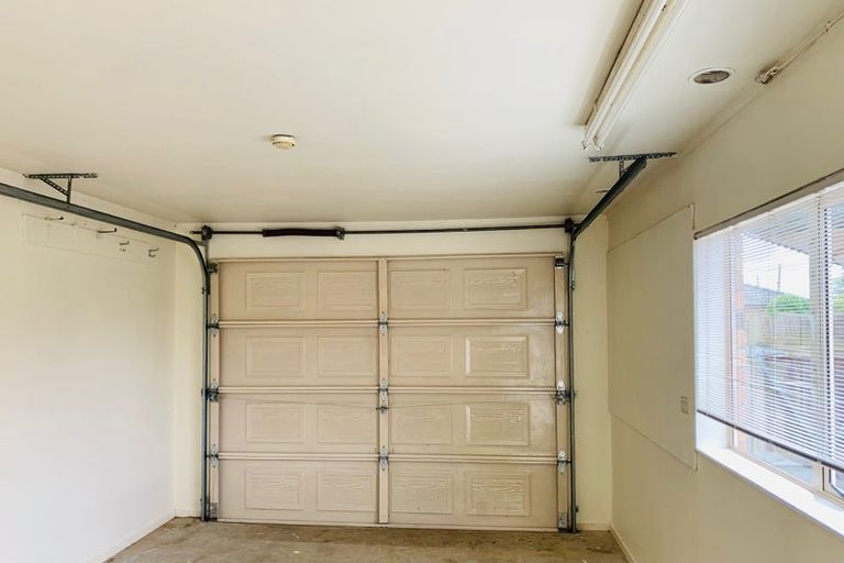 Photo of property in 502 Great South Road, Rosehill, Papakura, 2113