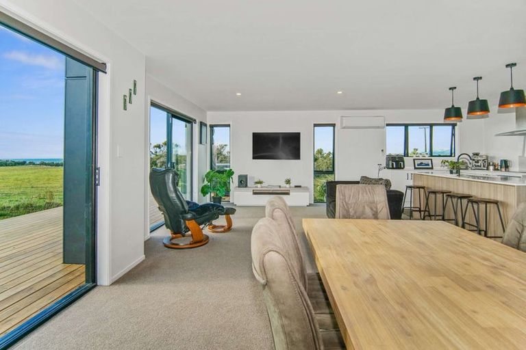 Photo of property in 1010 Cape Foulwind Road, Cape Foulwind, Westport, 7892