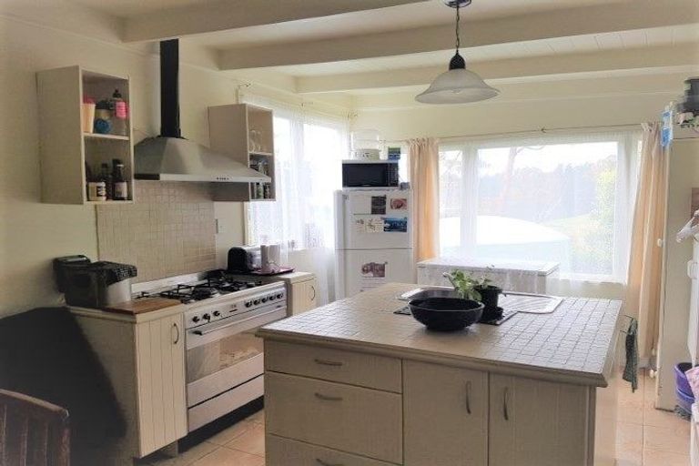 Photo of property in 381 Ardmore Quarry Road, Ardmore, Papakura, 2582