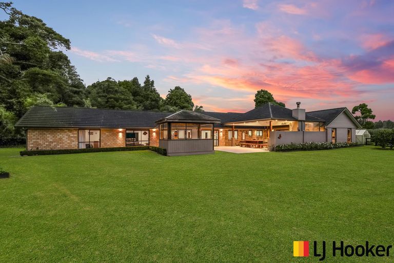 Photo of property in 89 Burnside Road, Ardmore, Papakura, 2582