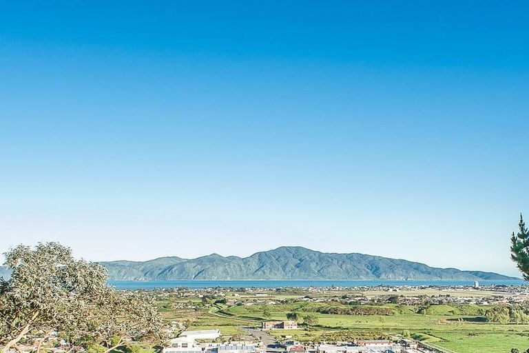 Photo of property in 95 Riwai Street, Paraparaumu, 5032