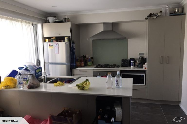 Photo of property in 5 Panakenake Way, Flat Bush, Auckland, 2019