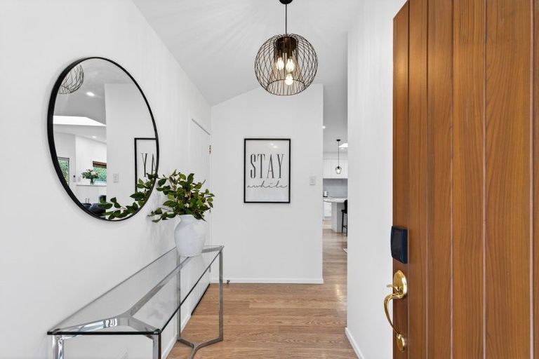 Photo of property in 123 Kent Terrace, Taradale, Napier, 4112