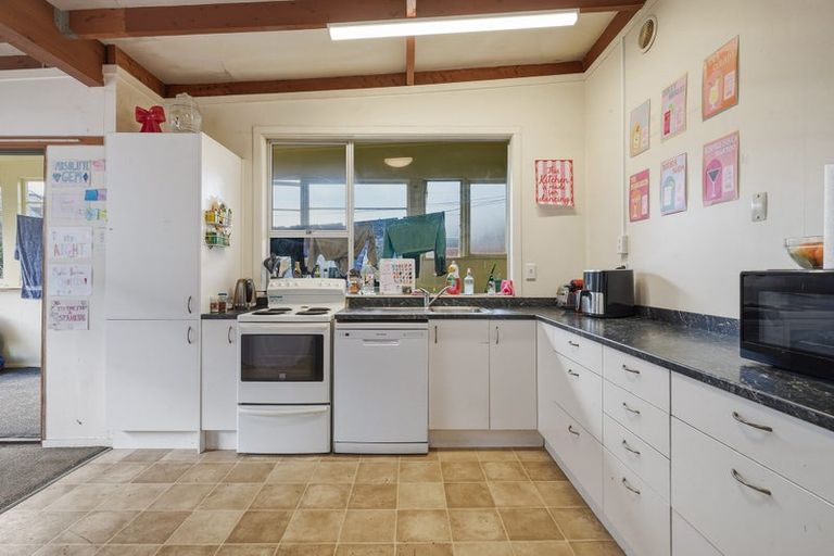 Photo of property in 66 Royal Terrace, Dunedin Central, Dunedin, 9016