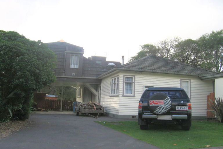 Photo of property in 19 Poole Crescent, Wainuiomata, Lower Hutt, 5014