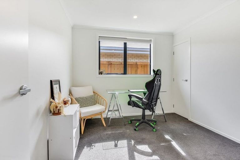 Photo of property in 53 Holland Road, Fairfield, Hamilton, 3214