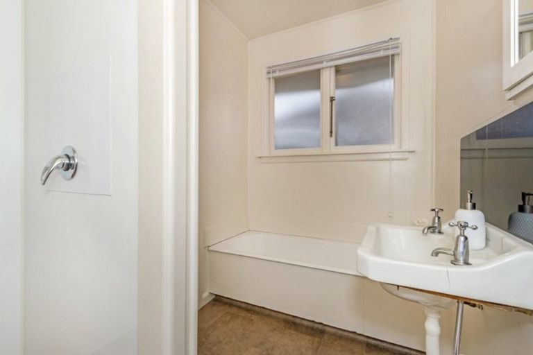 Photo of property in 26 Greenwood Close, Mairehau, Christchurch, 8013