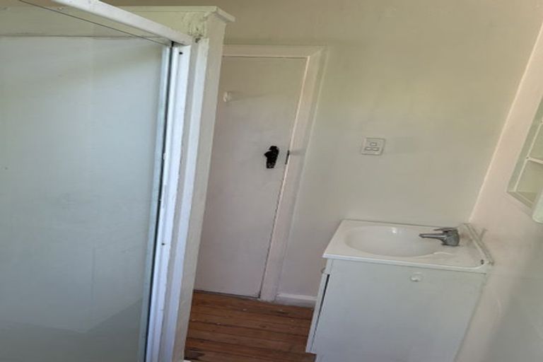 Photo of property in 41 Balgay Street, Upper Riccarton, Christchurch, 8041