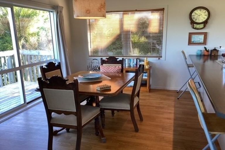 Photo of property in 30 Waimahanga Road, Onerahi, Whangarei, 0110