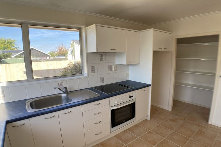 Photo of property in 55 Winters Road, Redwood, Christchurch, 8051