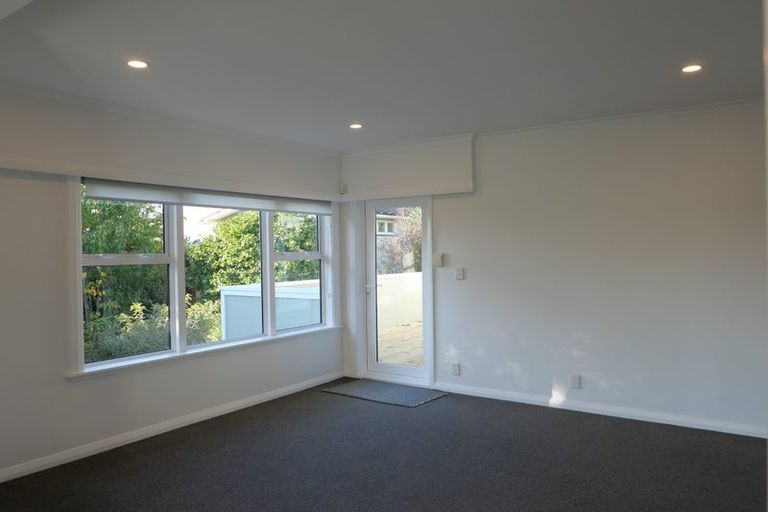 Photo of property in 14 Hillcrest Road, Raumati South, Paraparaumu, 5032