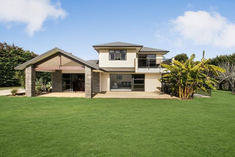 Photo of property in 72 Hunter Road, Patumahoe, Pukekohe, 2678