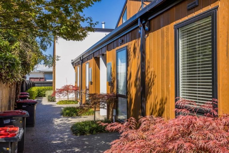 Photo of property in 8/90 Edgeware Road, St Albans, Christchurch, 8014