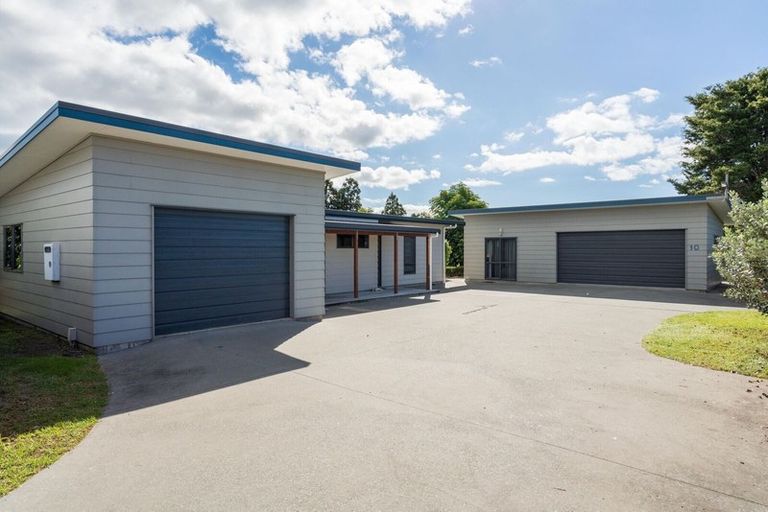 Photo of property in 10 Somners Way, Waipu, 0510
