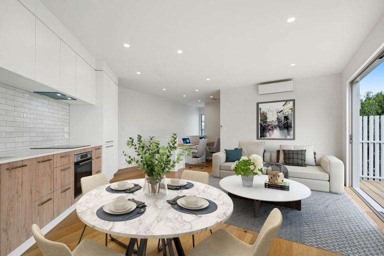 Photo of property in 4/24 Pickering Crescent, Chedworth, Hamilton, 3210