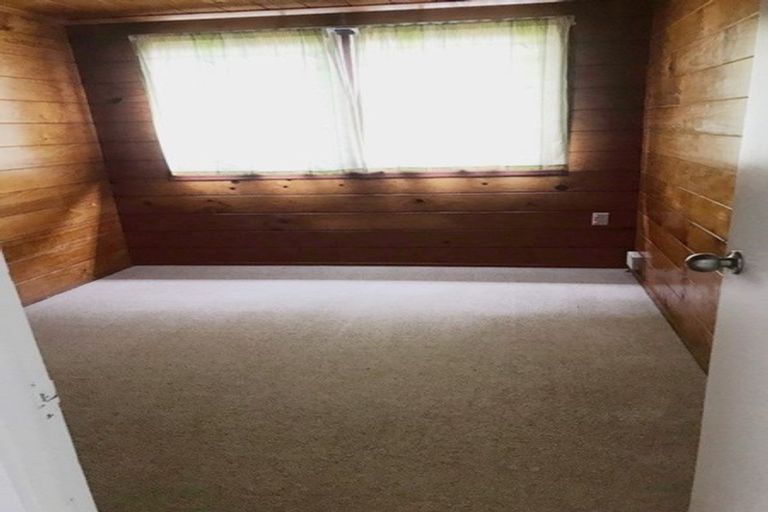 Photo of property in 46 Rimu Street, New Lynn, Auckland, 0600